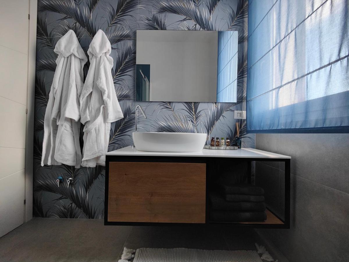 Capricci Di Vento - Design Guest House La Maddalena Kültér fotó